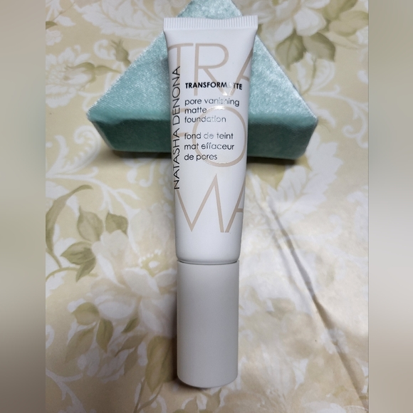 Natasha Denona Transformatte Foundation, 24W - Picture 7 of 9